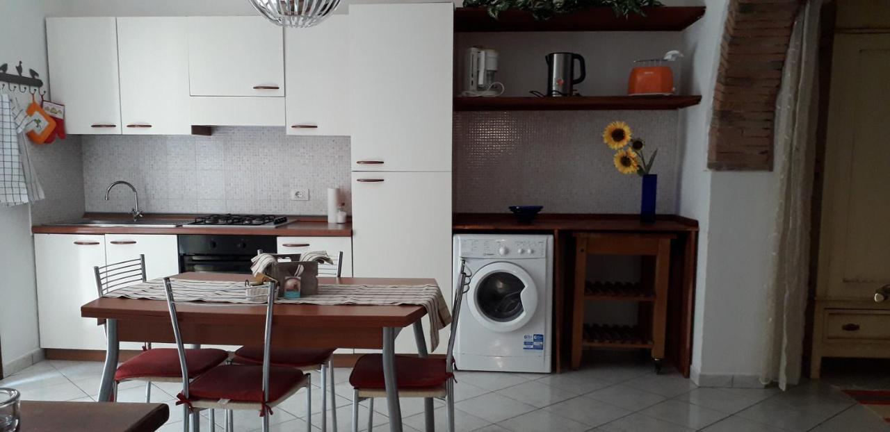 Happy Flat Villa Riparbella Bagian luar foto