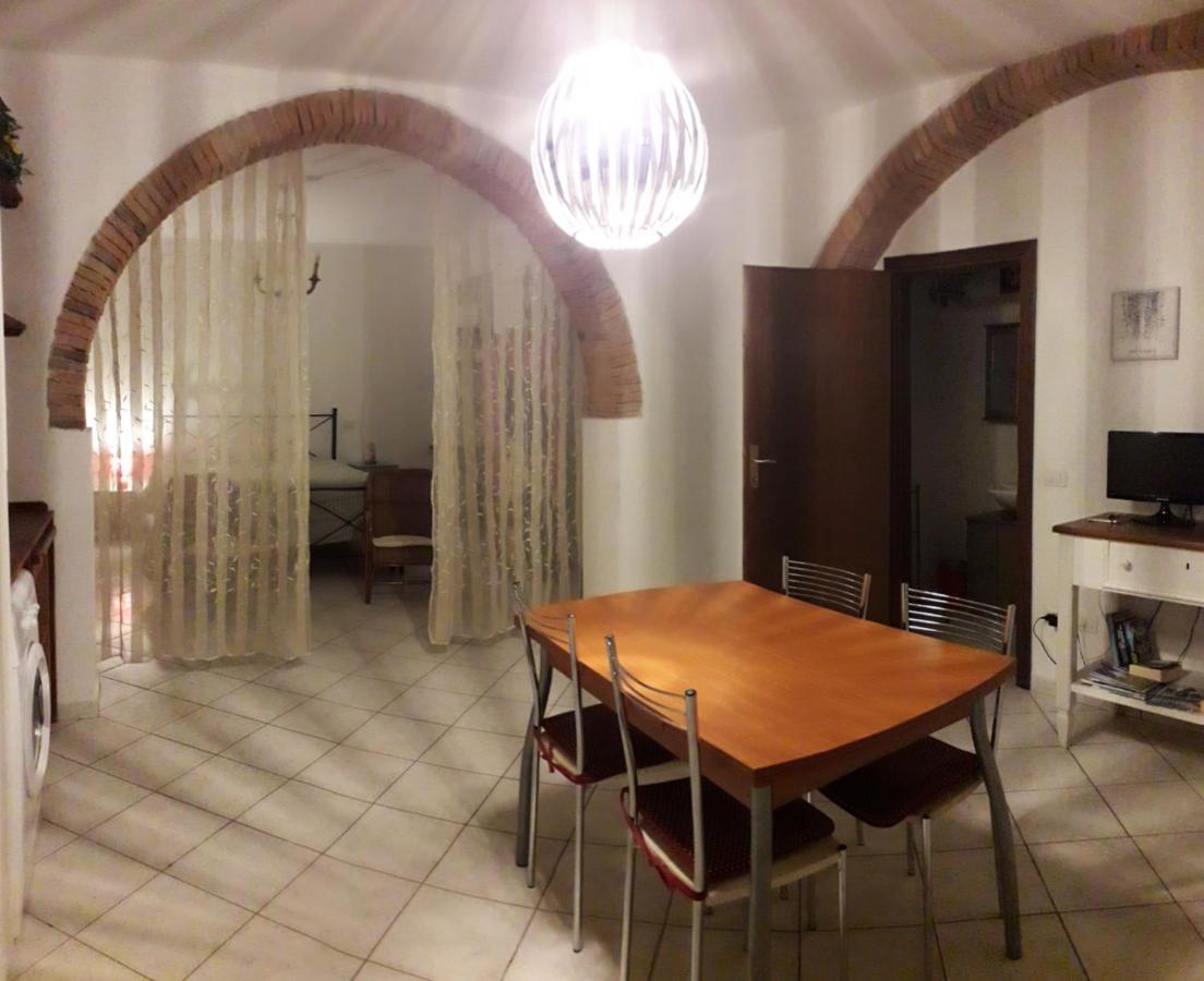 Happy Flat Villa Riparbella Bagian luar foto